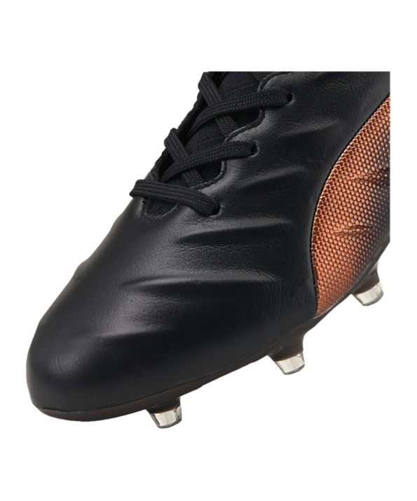 Puma KING Platinum 21 Instinct FGAG – Negro Naranja F04