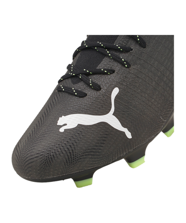 Puma ULTRA 2.4 Eclipse FG&AG – Negro Blanco F04